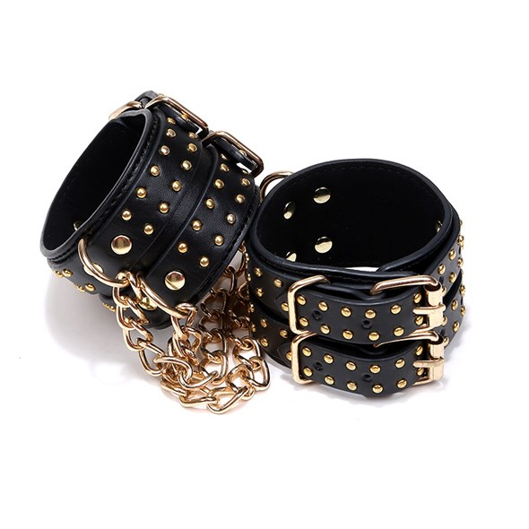 Широкие наручники в стиле Металлика с обильной фурнитурой, черные - фото 54834