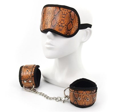 Комплект Roomfun наручники и маска из искусственной кожи питона