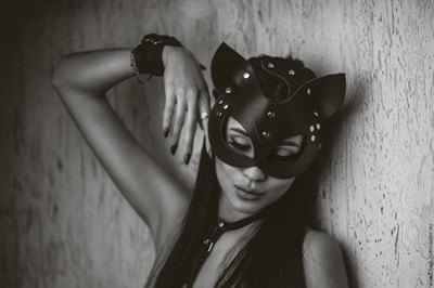 Маска кошки Pecado BDSM, рельефная, черная кожа